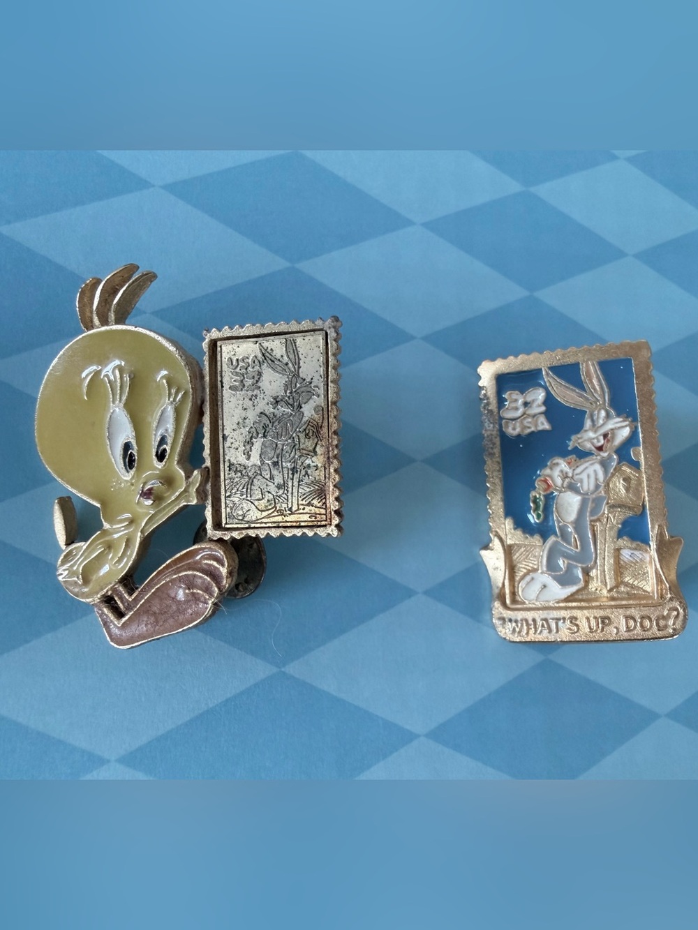 Vintage  USPS Looney Tunes Collectible Stamp Pins